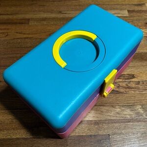 Pretty Neat vintage makeup organizer